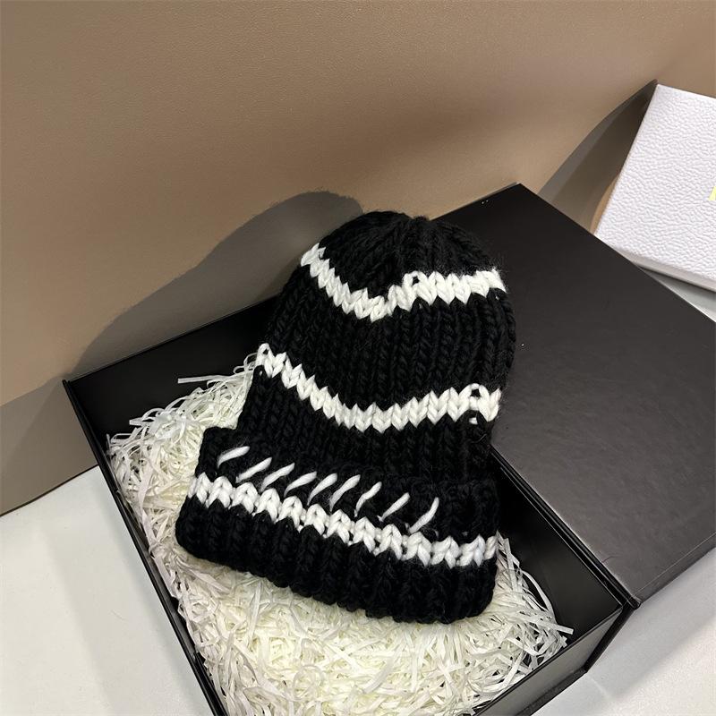 Womens Adults’ Classic Winter Beanie  |  Accessories Accessories Accessories